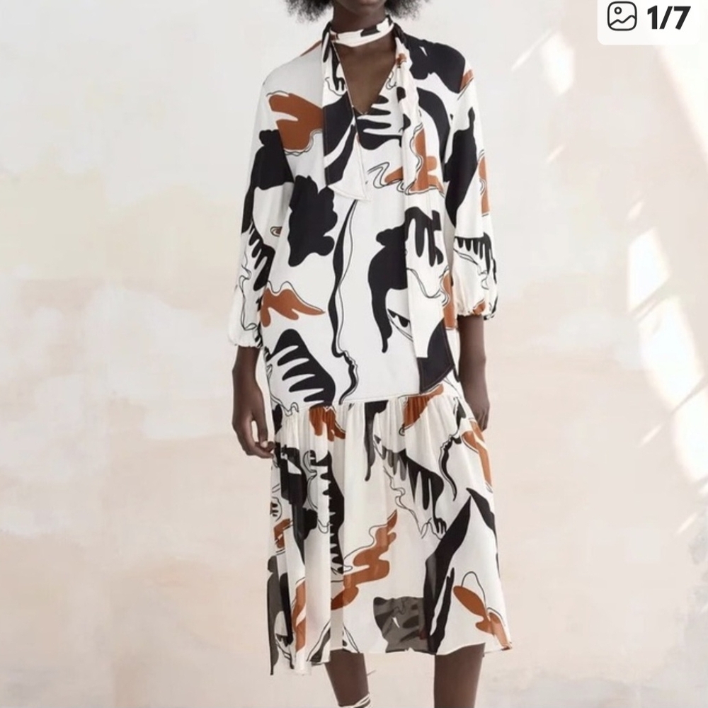 💋SARA Abstract Print Midi Dress💋